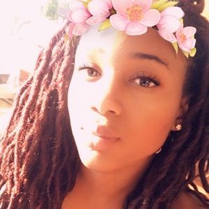 Meet your Posher, Shaneka